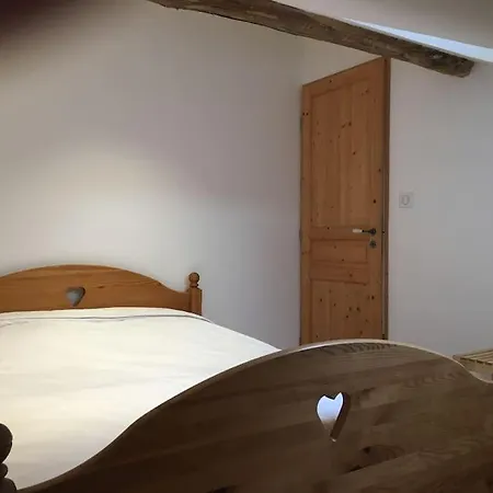 Grange En Pierres. Grand Jardin Et Belle Vue Prázdninový dům